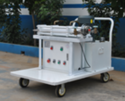 購買高低溫試驗機(jī)前需了解的事項以日常維護(hù)有哪些?